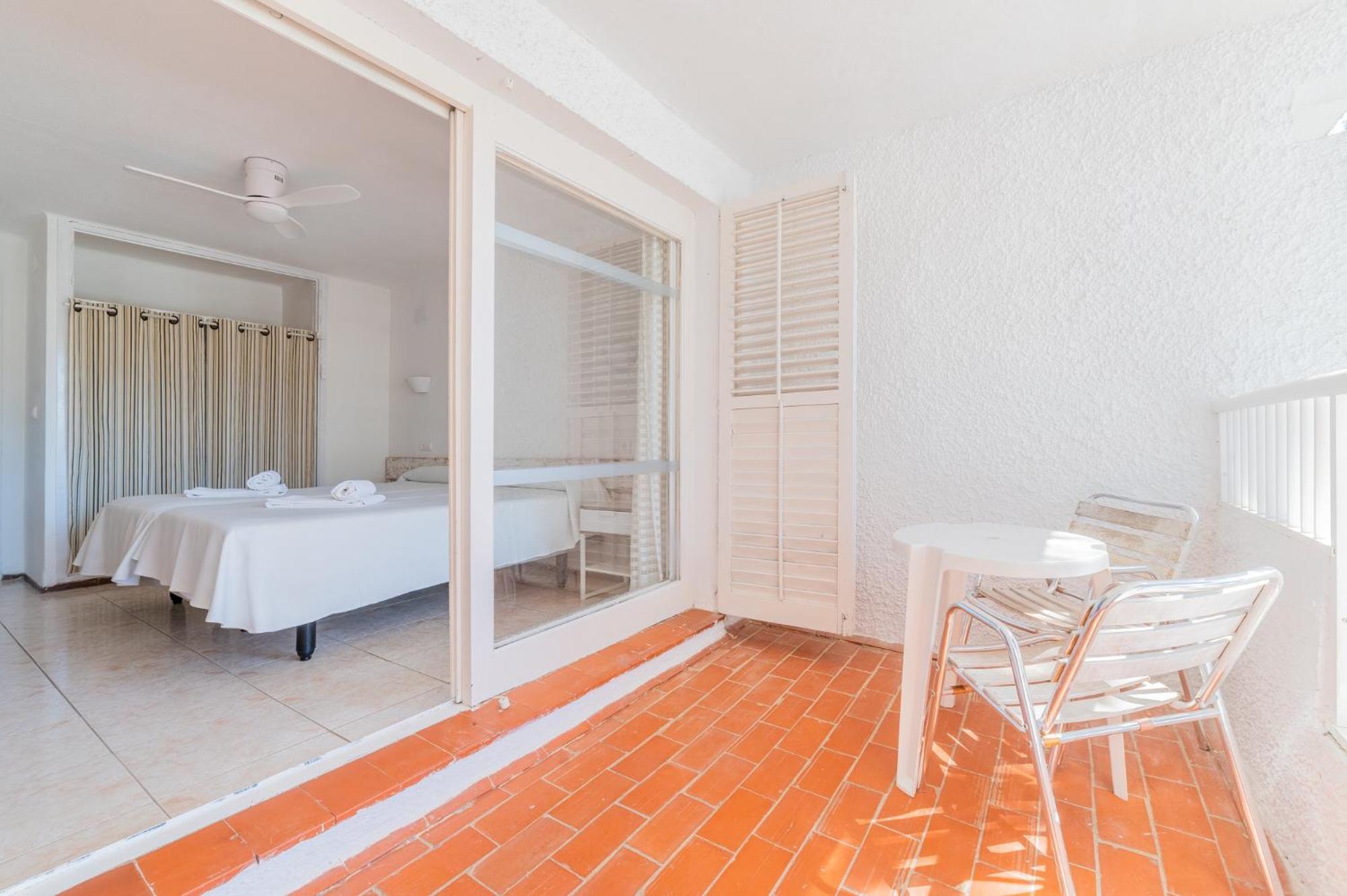 Atlas Apartments Ibiza Santa Eulària des Riu Exterior foto